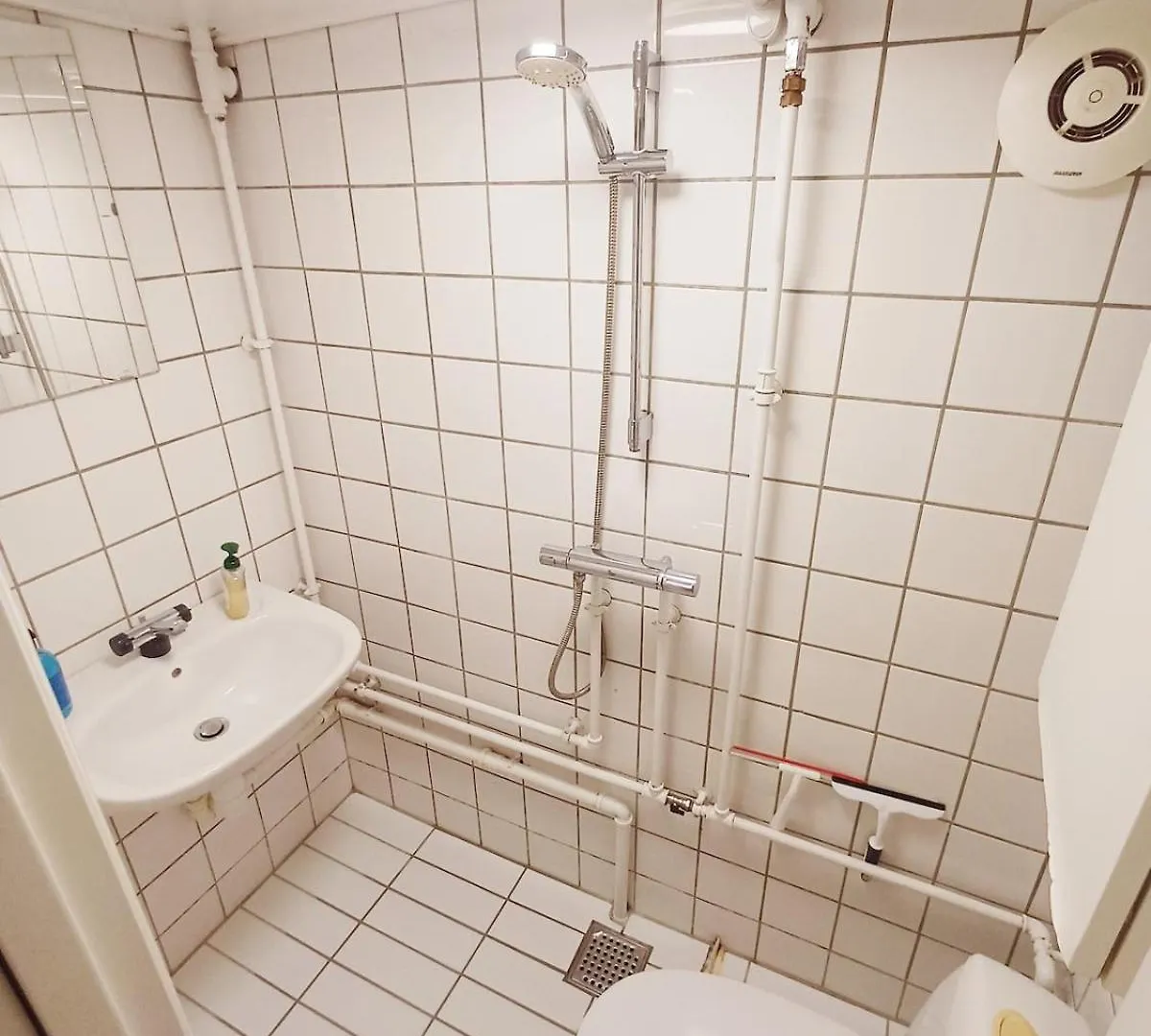 Cozy Apartment Near Aalborg Marina, Free Parking