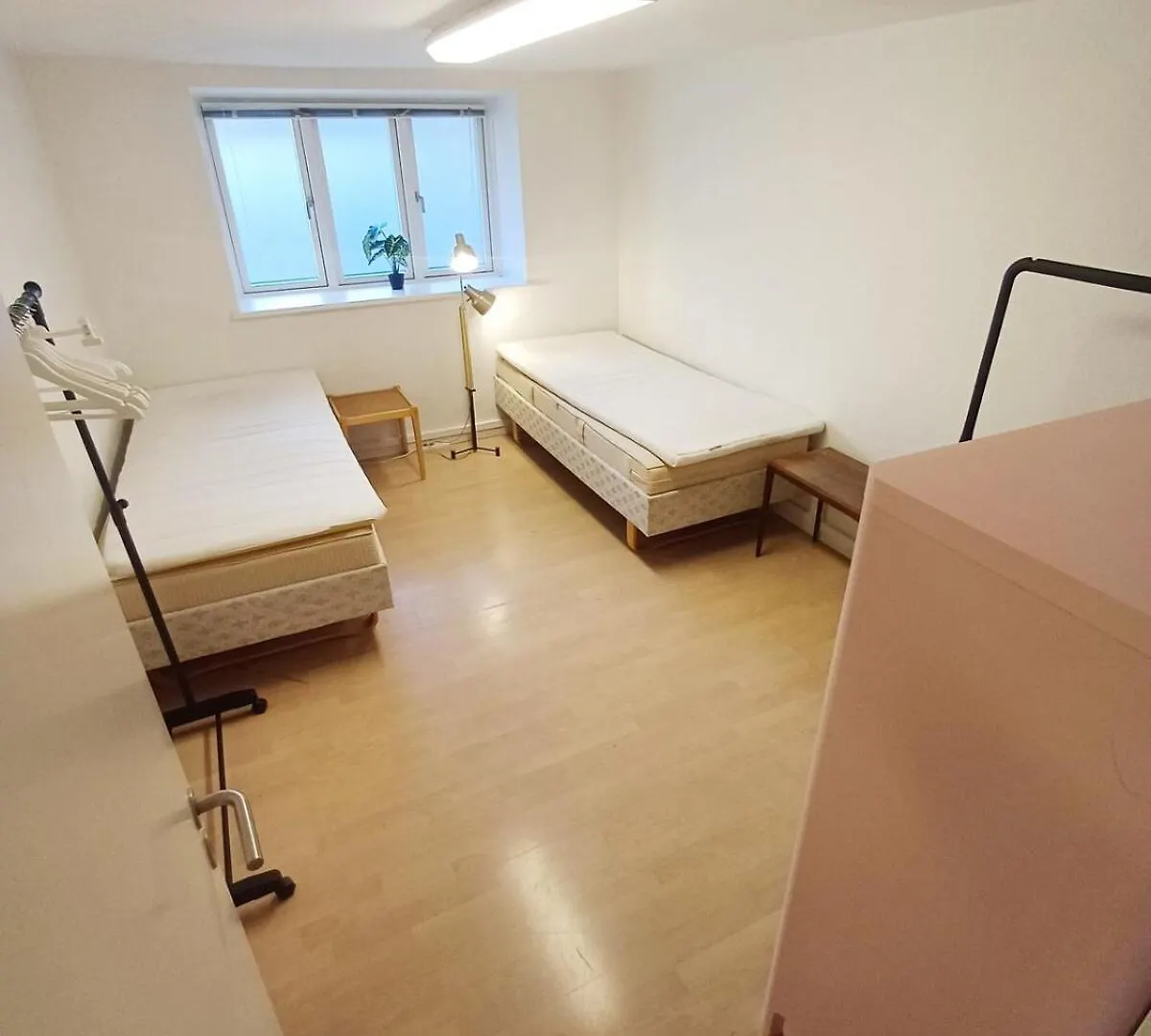 Cozy Apartment Near Aalborg Marina, Free Parking 0*,